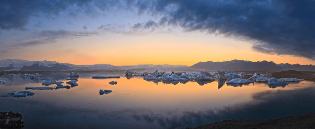 Panoramic view of the Jökulsárlón Glacier Lagoon