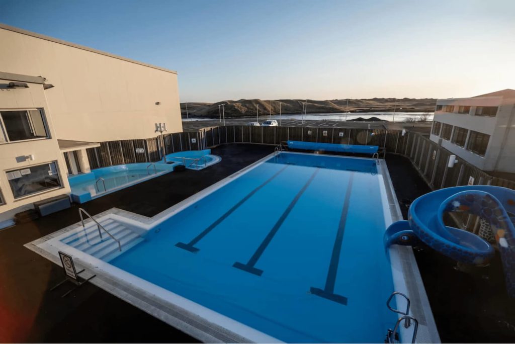 Klaustur Swimming Pool